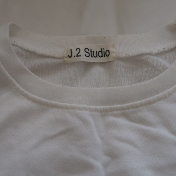 White Long Sleeve Tee with prints on the sleeve - Picture 3 of 4